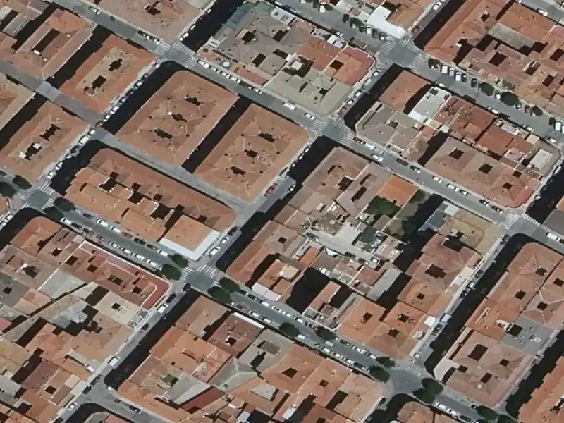 Casa en venda a CL. PEDRO COCA 57 Planta Baja 00000