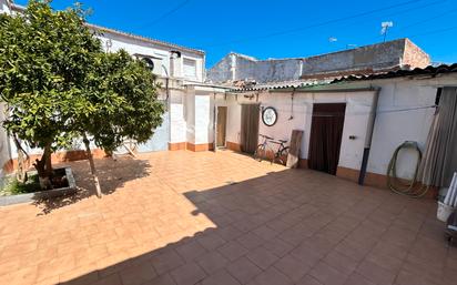 Vista exterior de Casa o xalet en venda en Villanueva de la Reina amb Moblat