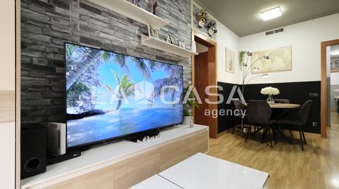 Foto 4 de Piso en venta en Avinguda de Borbó, Vilapicina i la Torre Llobeta, Barcelona Capital