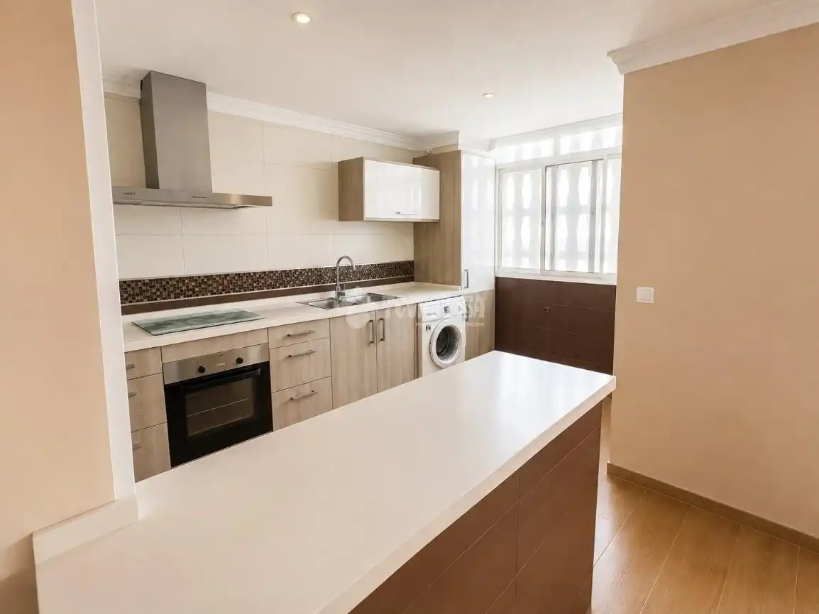 Kitchen of Flat for sale in Marbella