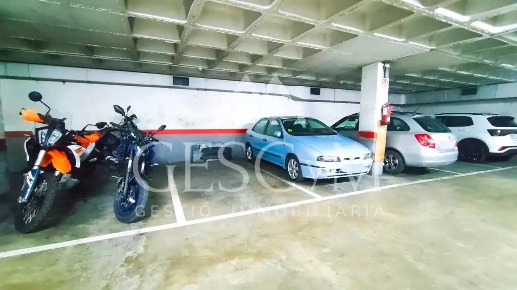 Einzelparkplatz zum Verkauf in Carrer del Mestre Joan Corrales, imagen 4