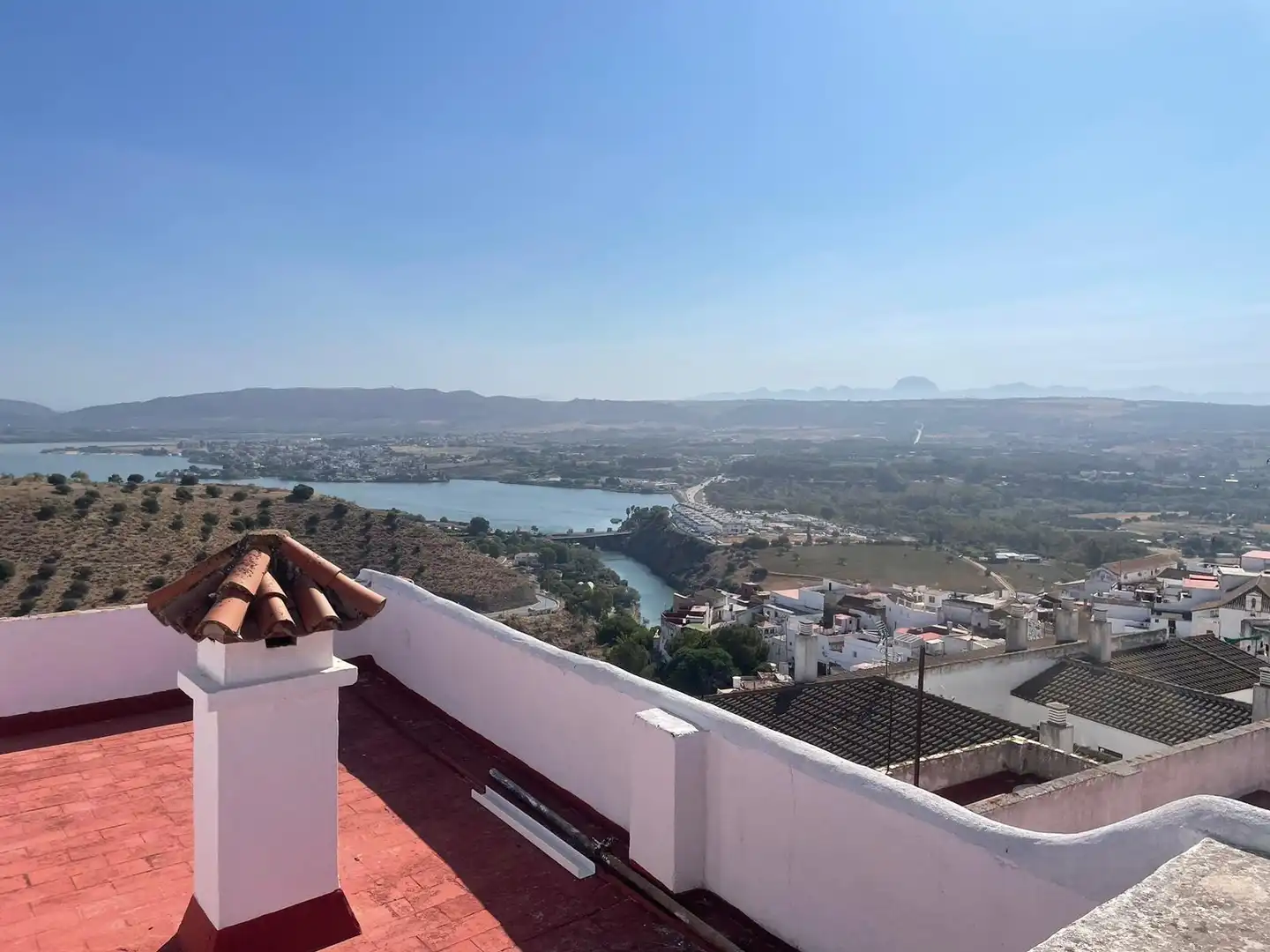 Vista exterior de Pis en venda en Arcos de la Frontera amb Moblat