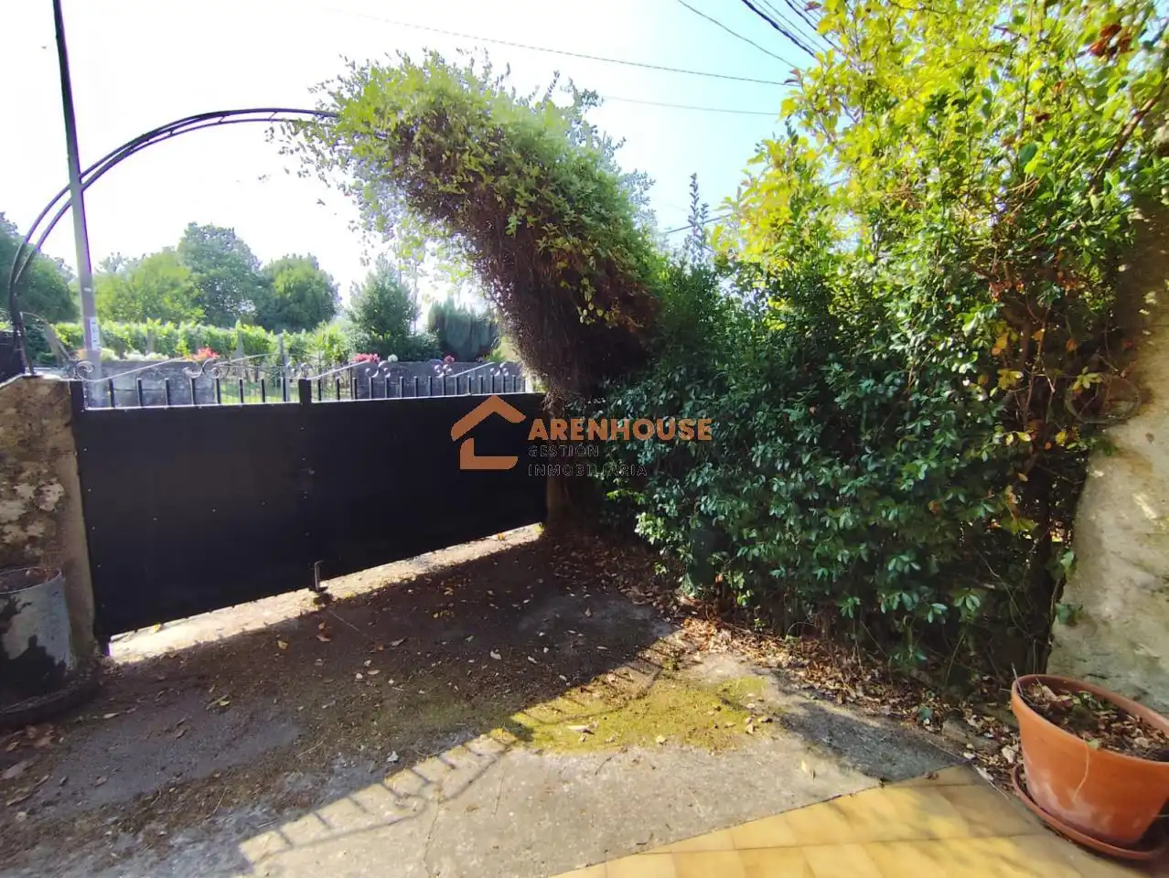 Jardín de Casa o chalet en venta en Ourense Capital  con Calefacción, Jardín privado y Trastero