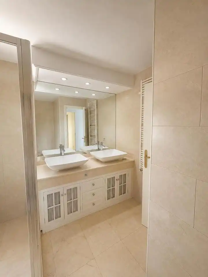 Baño de Casa o chalet en venta en Badajoz con Jardín privado y Terraza