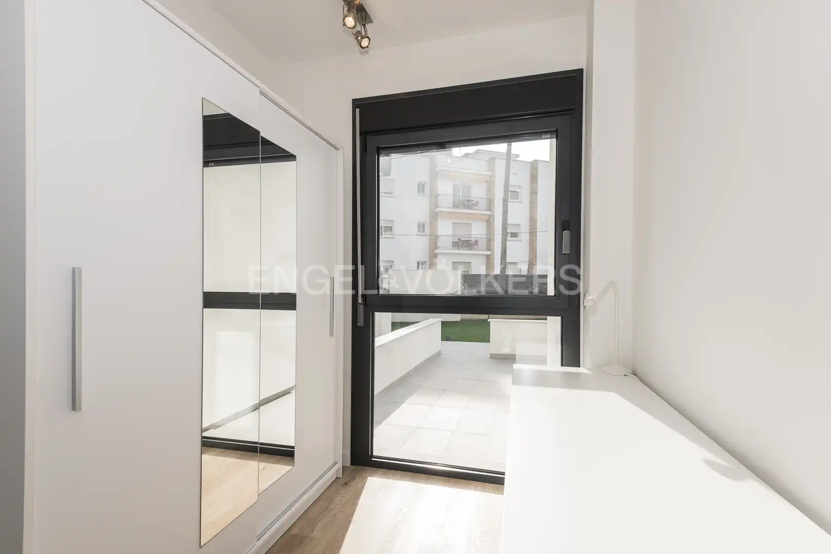 Bedroom of Flat for sale in Cubelles  with Air Conditioner, Heating and Terrace