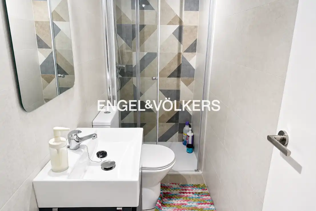 Bathroom of Flat for sale in Vigo   with Heating