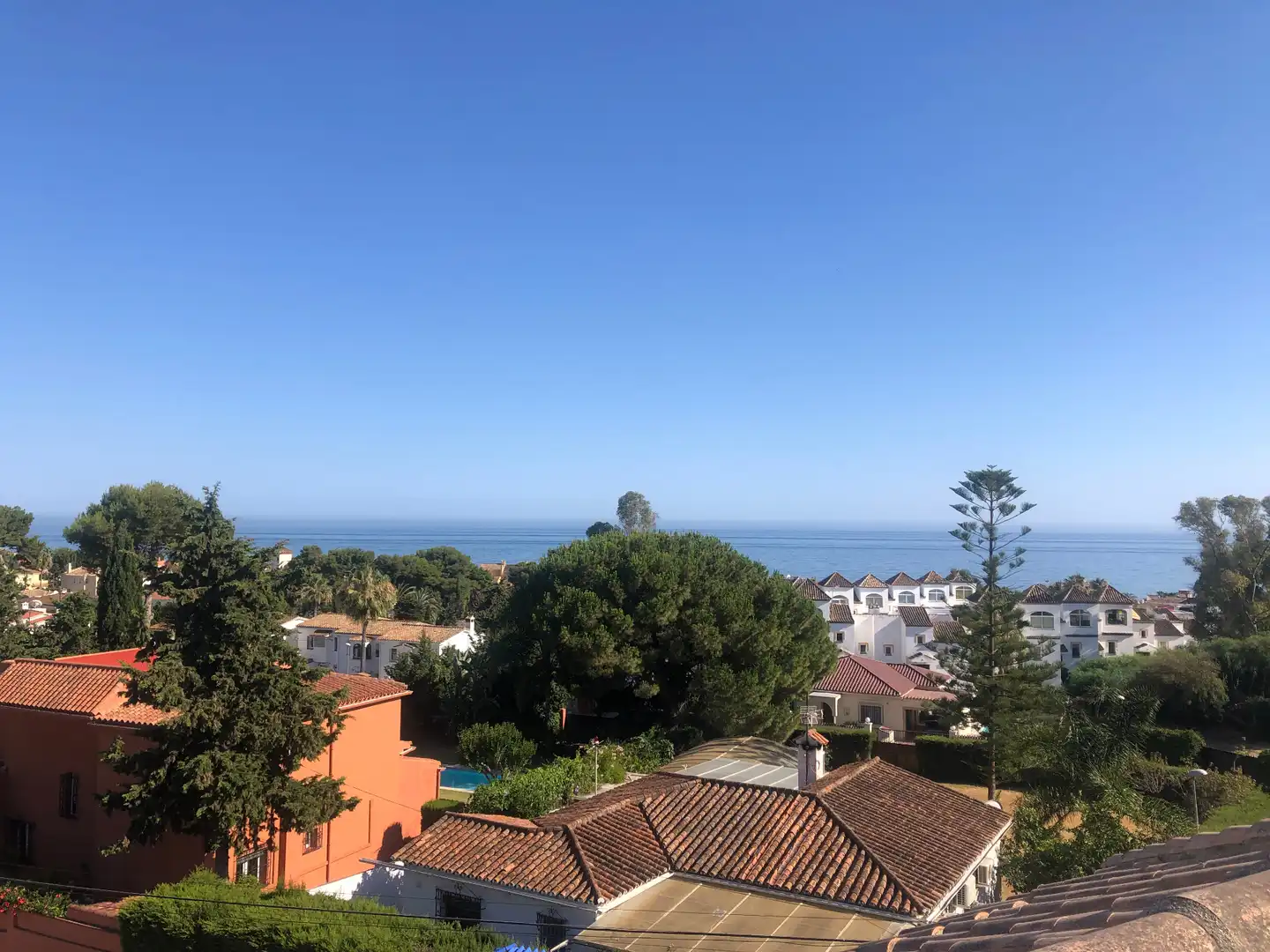 Außenansicht von Haus oder Chalet zur Miete in Marbella mit Klimaanlage, Heizung und Privatgarten