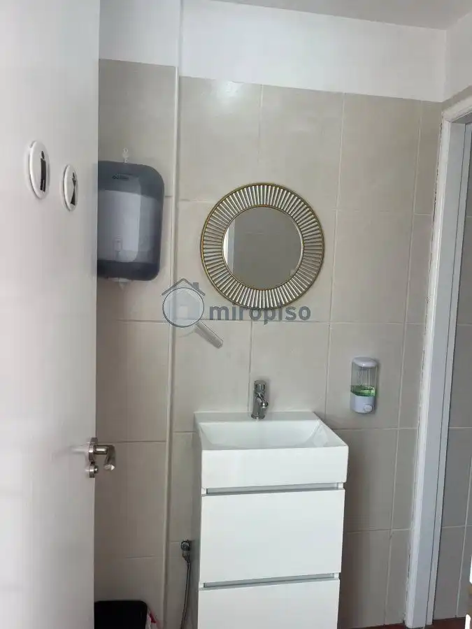 Bathroom of Commercial properties for rent in Santa Cruz de Tenerife
