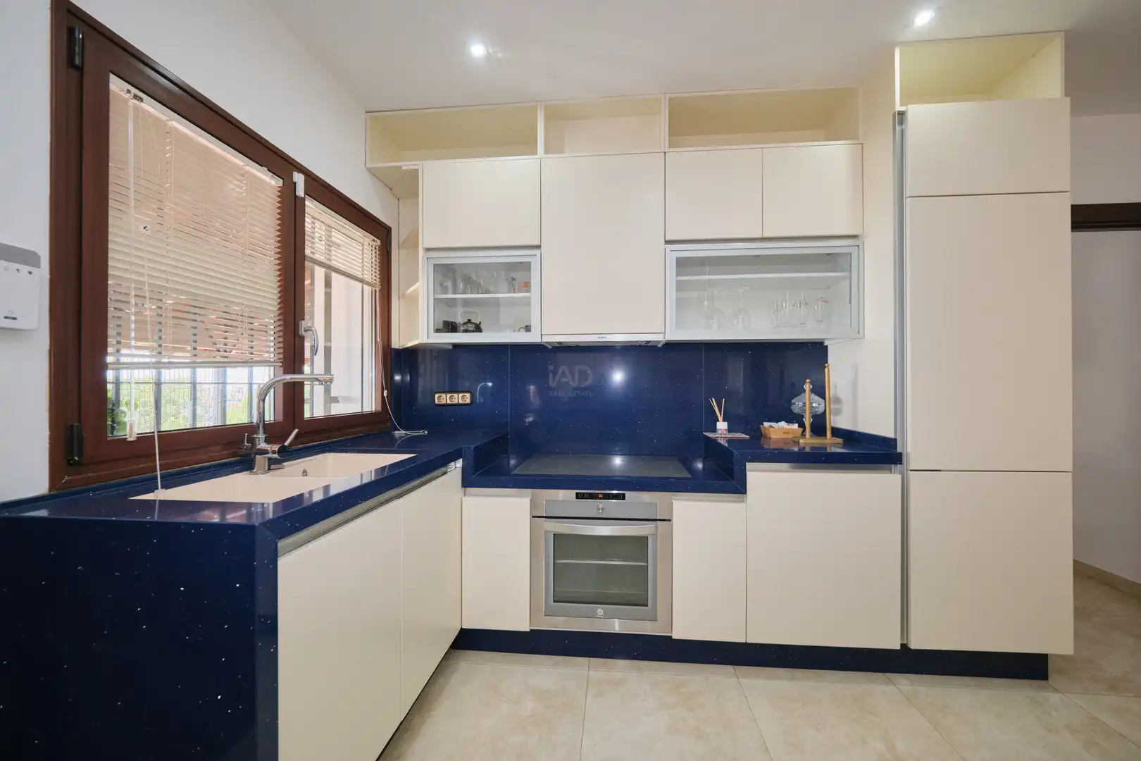 Cocina de Casa o chalet en venta en Almuñécar con Aire acondicionado, Terraza y Piscina