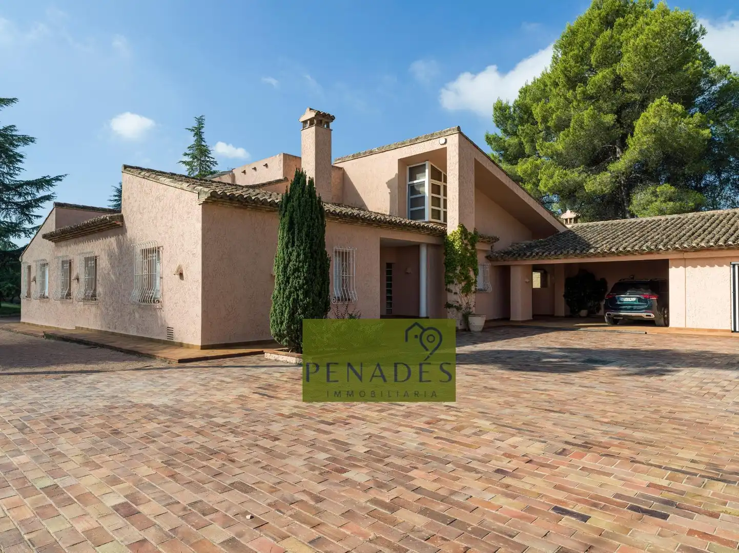 Chalet con piscina en venta en Santa Ana, imagen 2