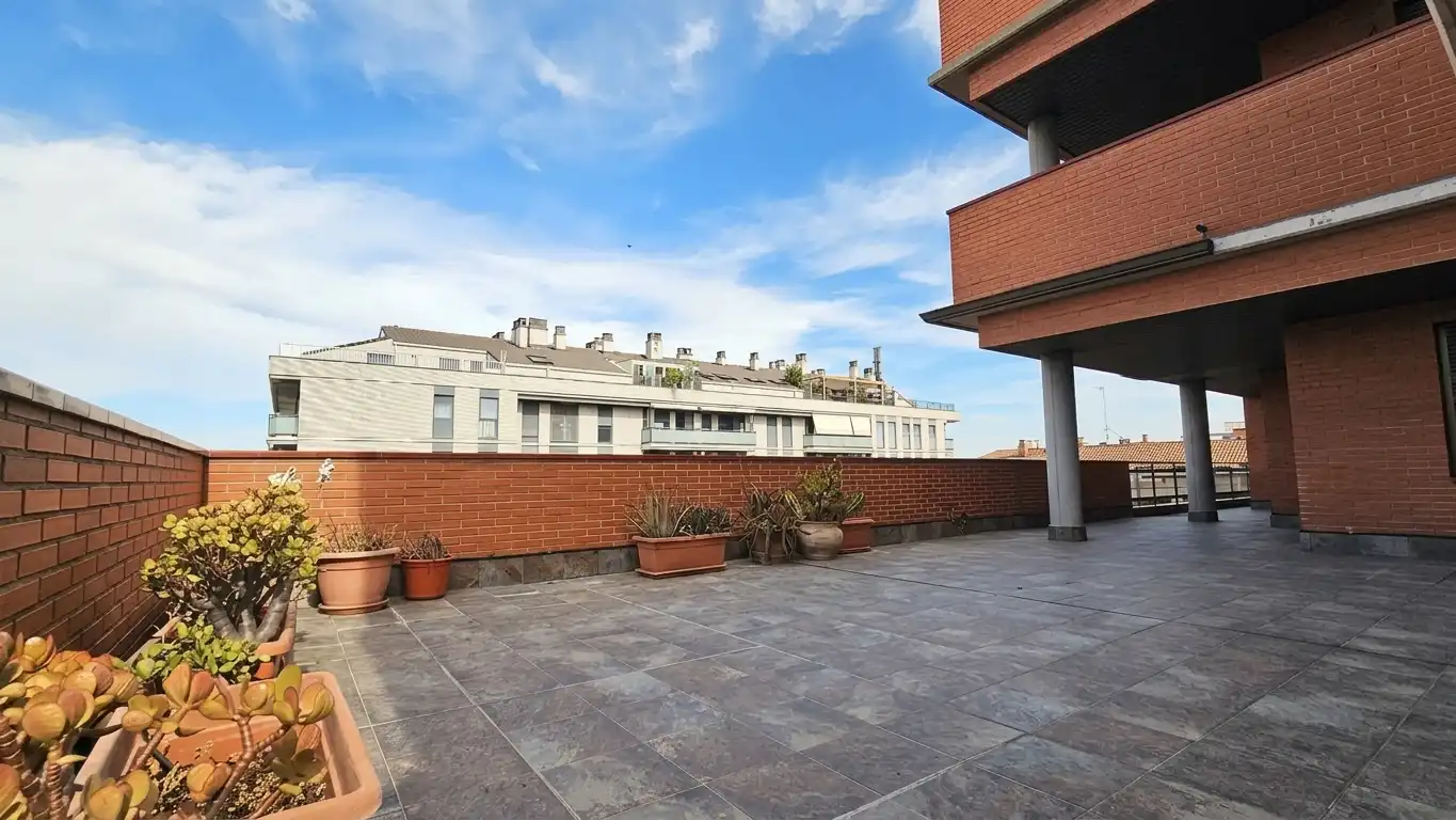 Terraza de Piso en venta en Zaragoza con Aire acondicionado, Calefacción y Terraza