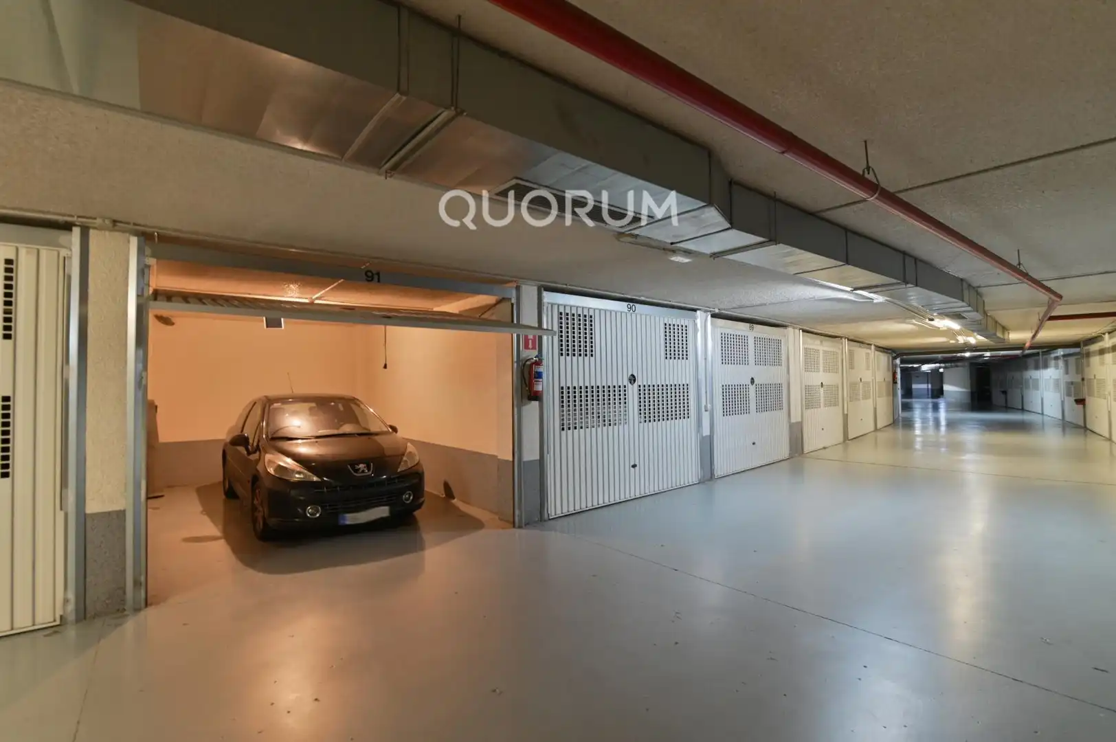 Parking de Piso en venta en Bilbao  con Calefacción y Terraza