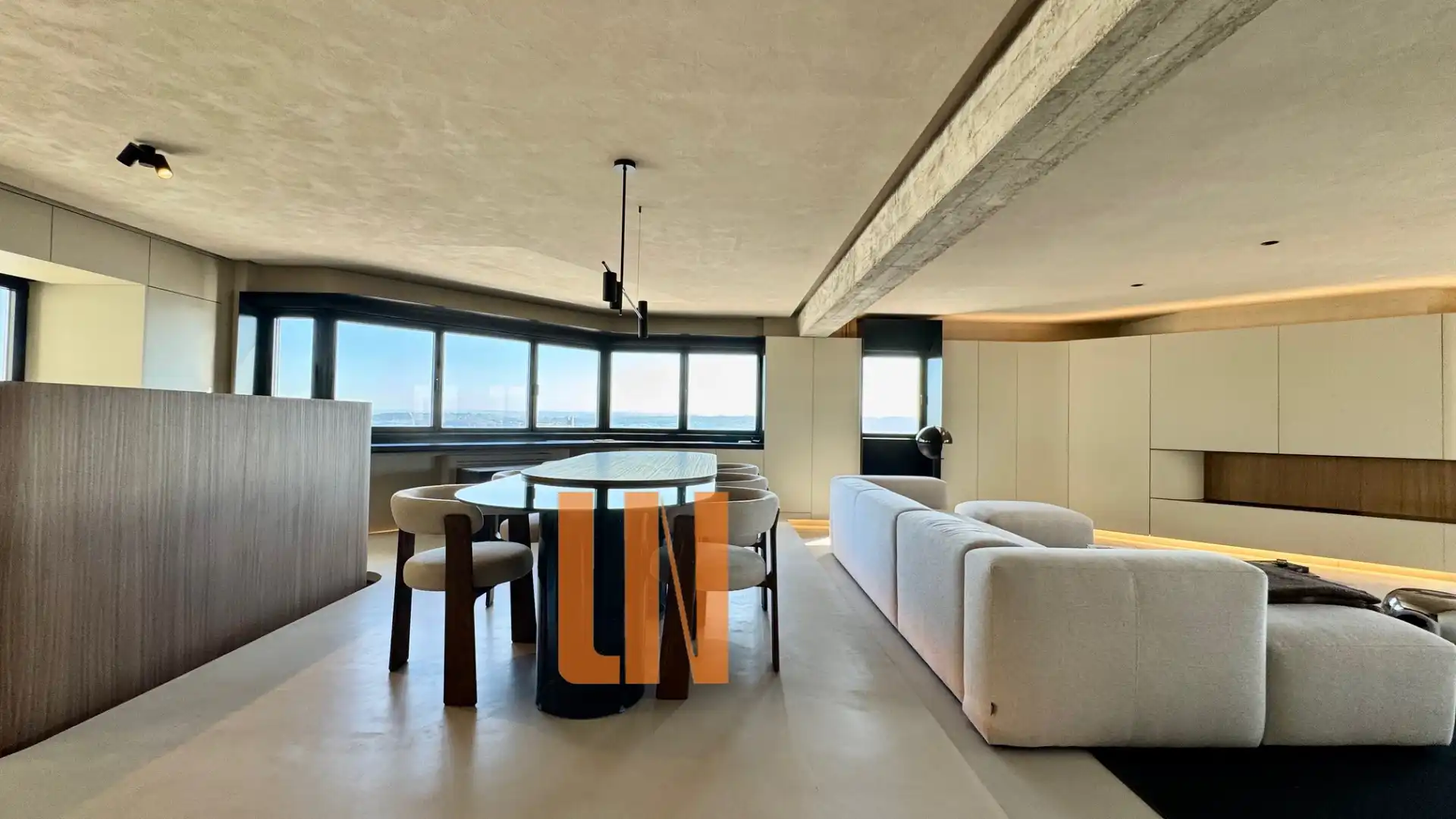 Comedor de Piso de alquiler en A Coruña Capital  con Calefacción, Amueblado y Horno