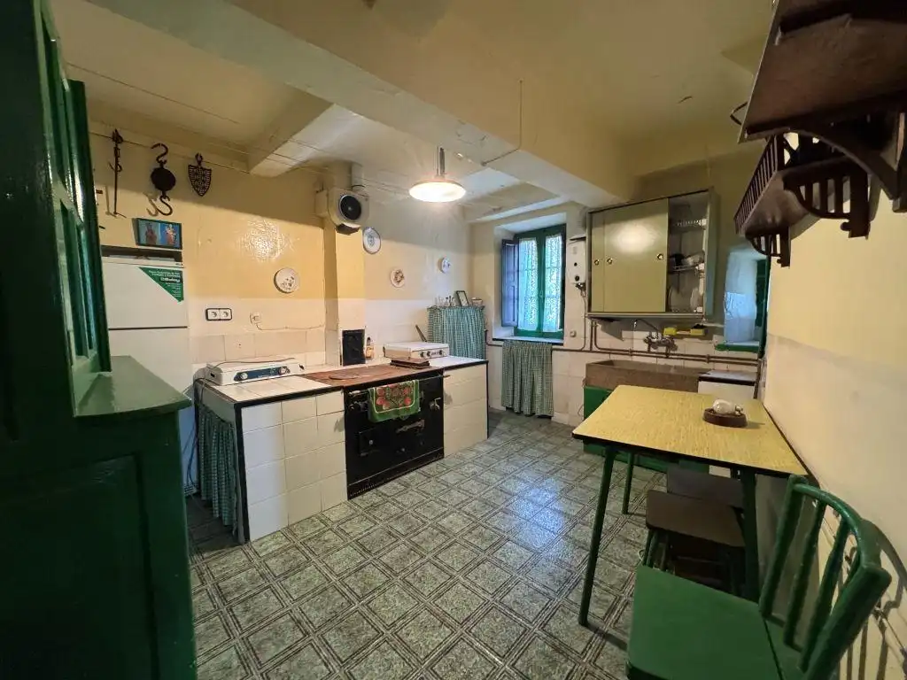 Cocina de Casa o chalet en venta en Arenas de Iguña con Jardín privado, Terraza y Trastero