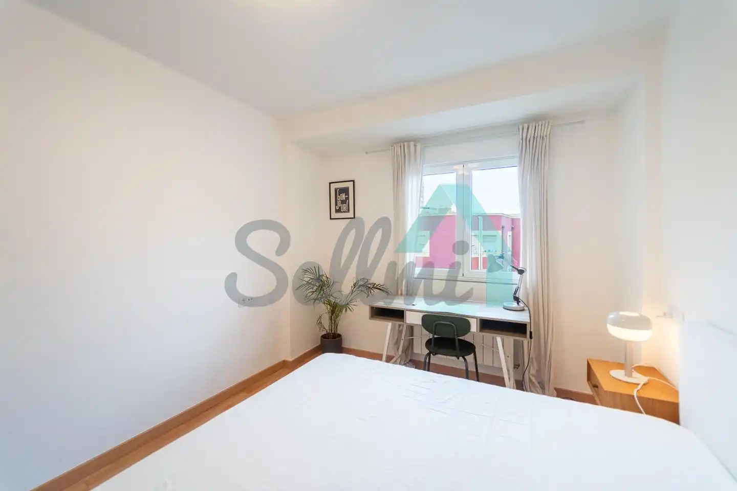 Bedroom of Flat for rent in Oviedo   with Heating, Furnished and Internet