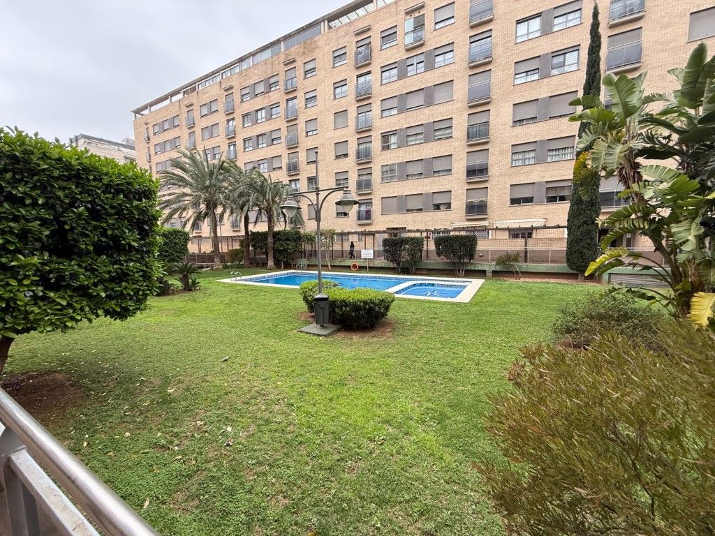 Swimming pool of Flat for rent in  Valencia Capital