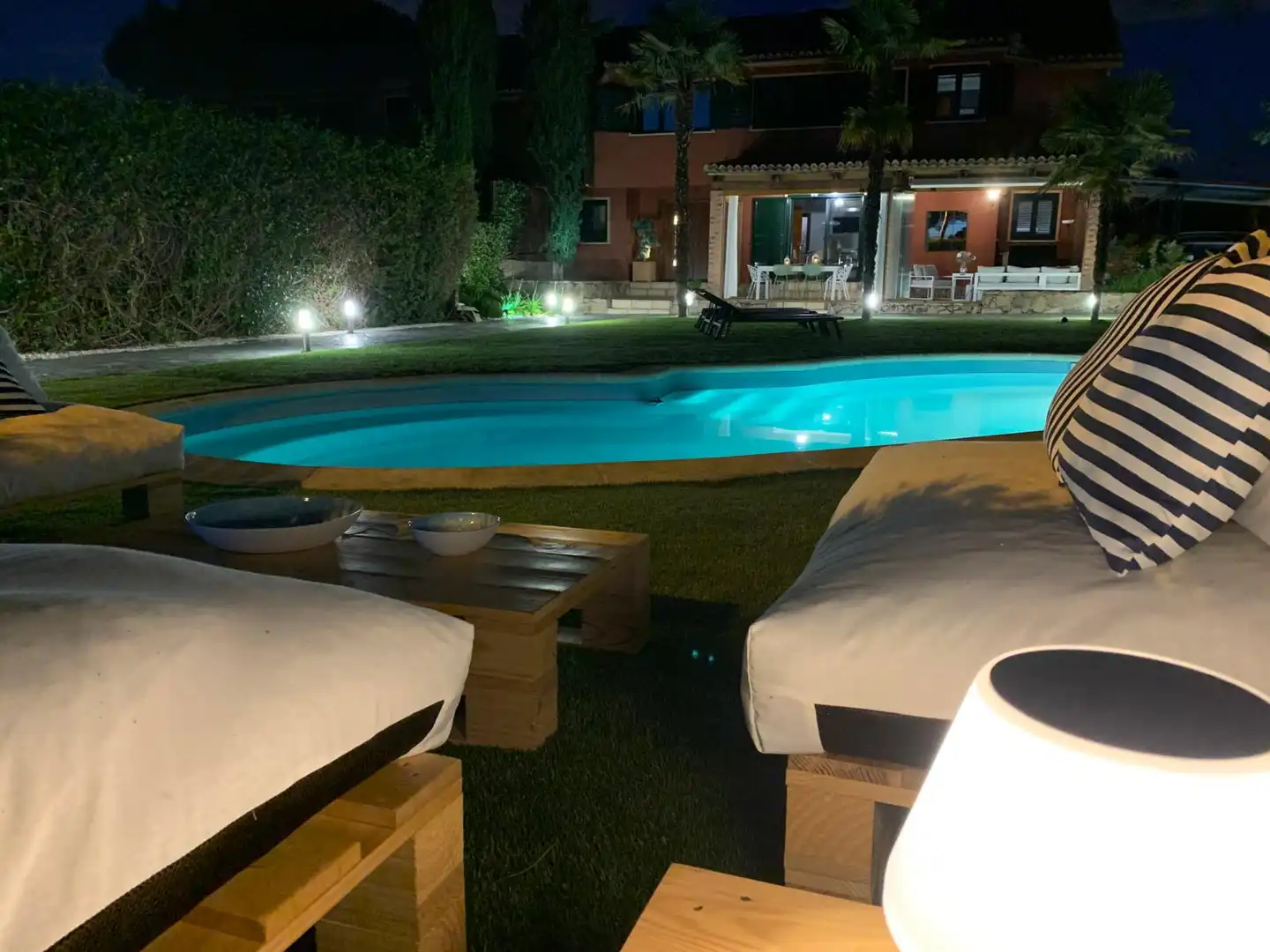Piscina de Casa o chalet en venta en Boadilla del Monte con Aire acondicionado, Calefacción y Jardín privado