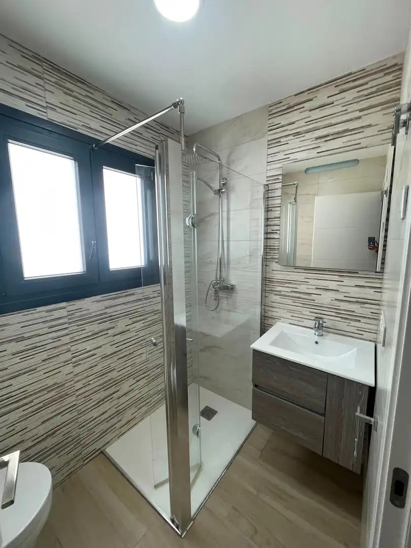 Duplex con piscina in vendita a Calle de Colombia 4, imagen 38