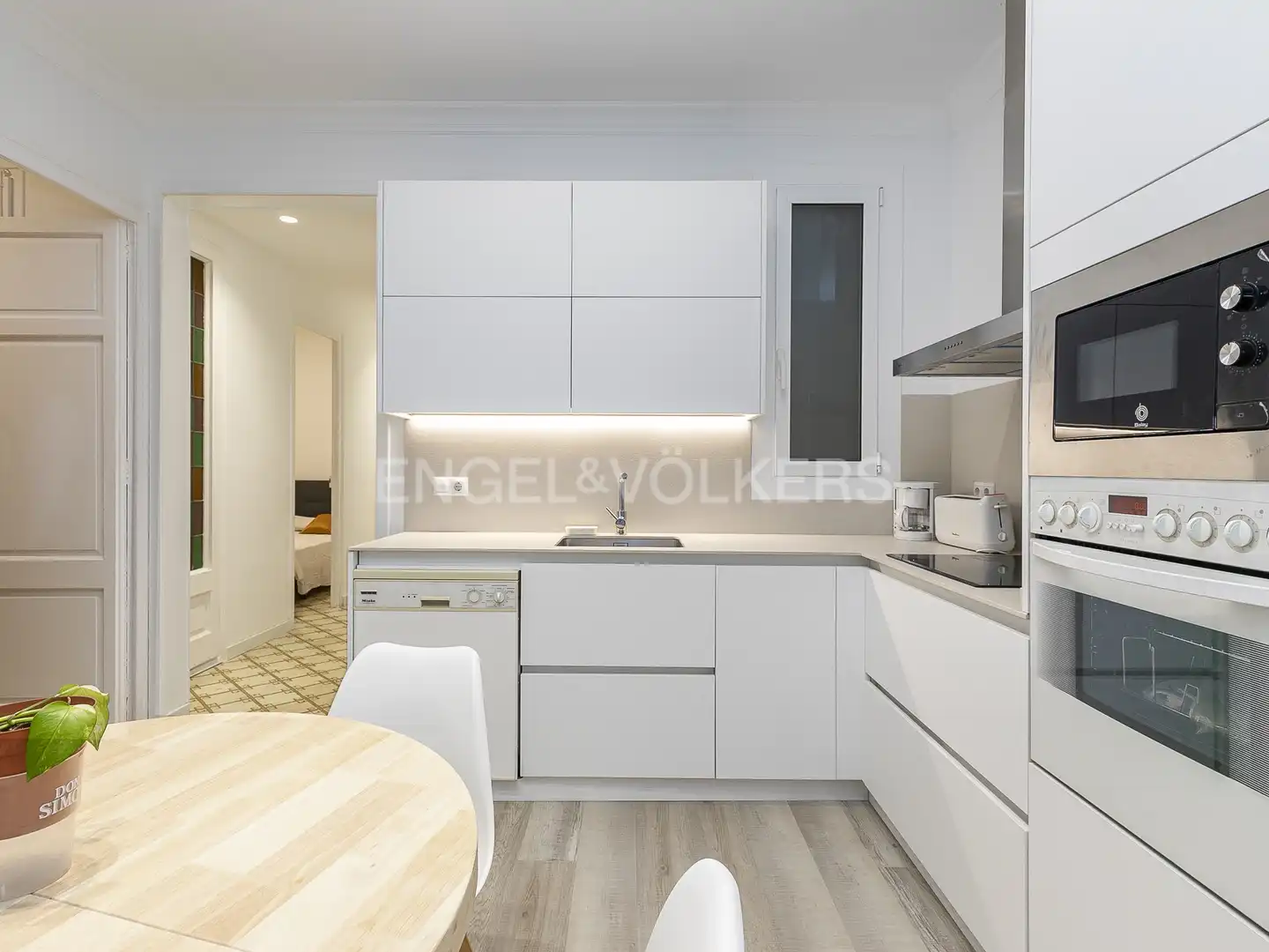 Kitchen of Flat for rent in Barcelona  with Air Conditioner, Heating and Parquet flooring