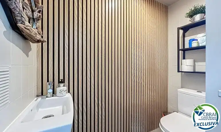 Baño de Casa o chalet en venta en Empuriabrava con Aire acondicionado, Piscina y Amueblado