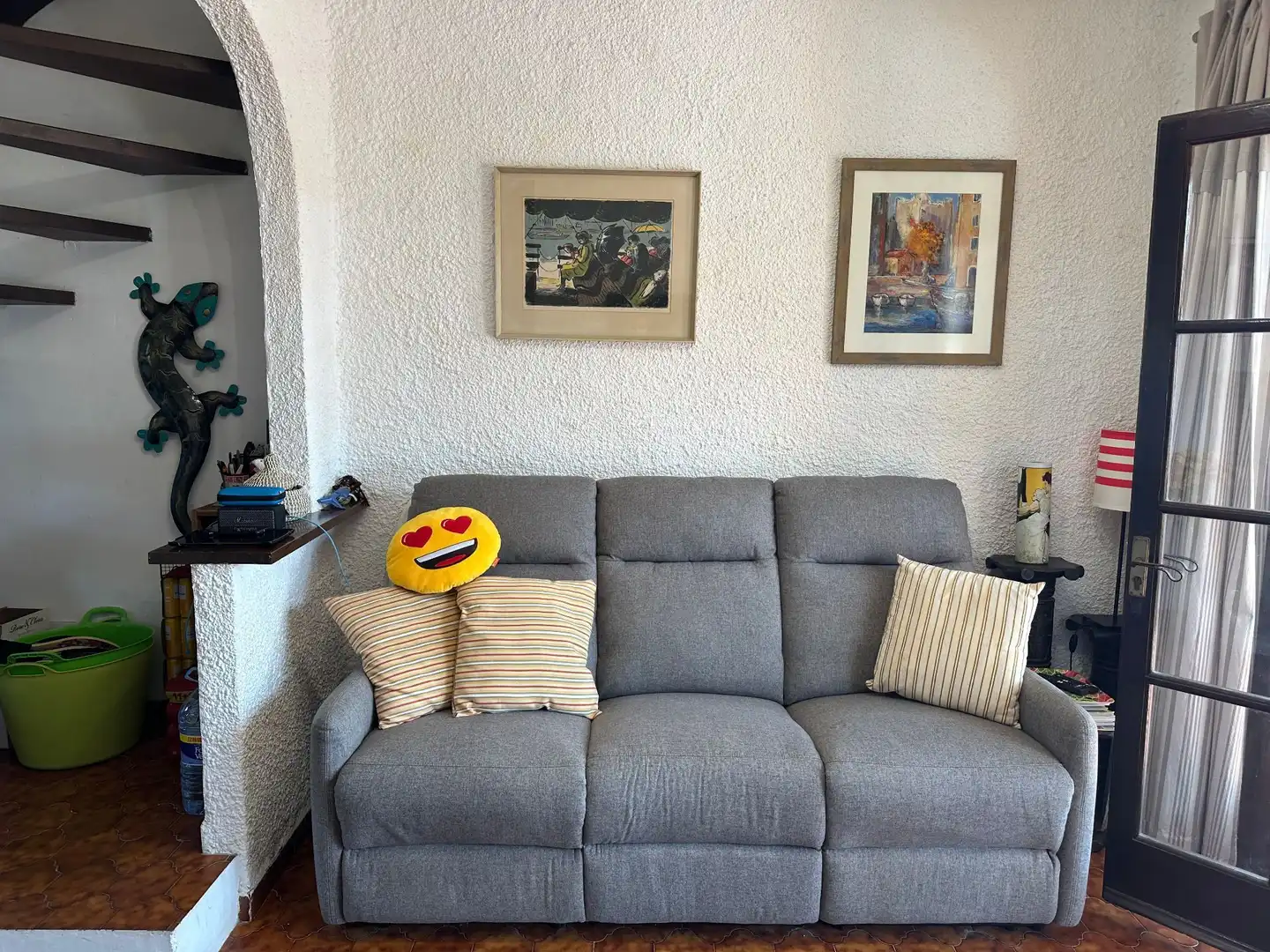 Sala de estar de Casa adosada en venta en L'Estartit con Jardín privado y Amueblado