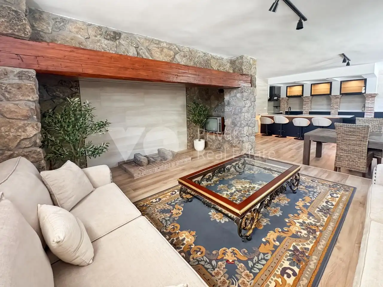 Living room of Houses for sale in Boadilla del Monte  with Air Conditioner, Heating and Private garden