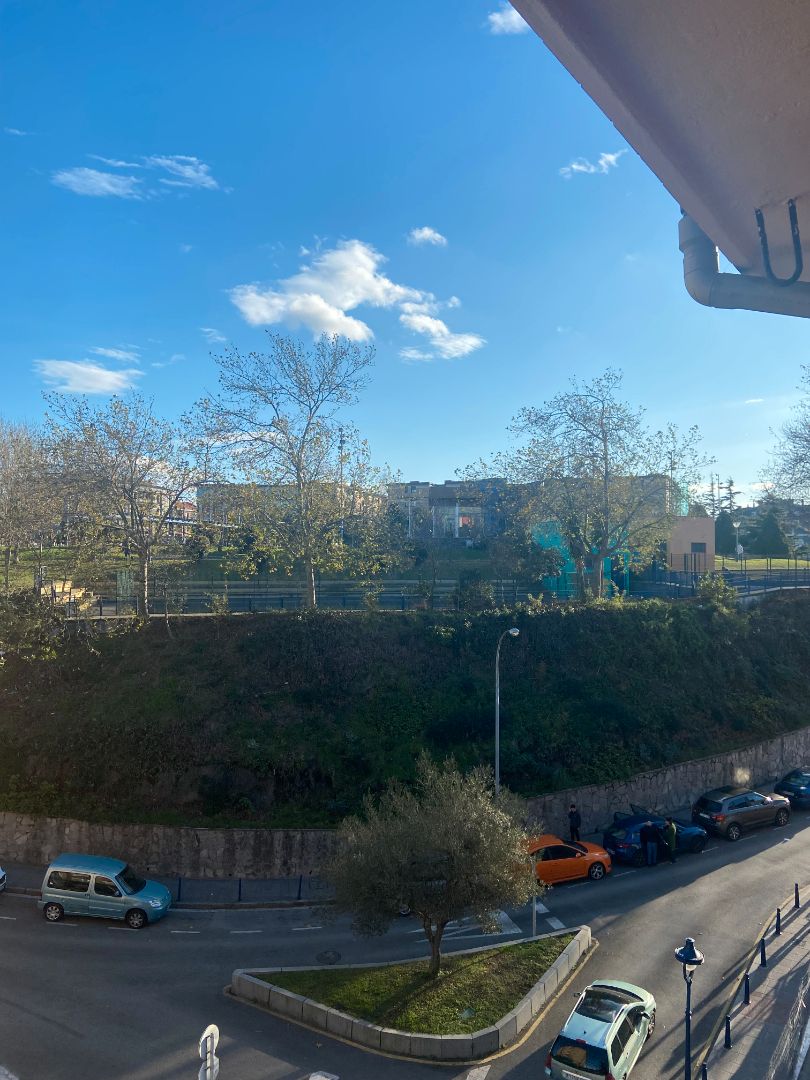 Exterior view of Flat for sale in Portugalete  with Heating, Furnished and Oven