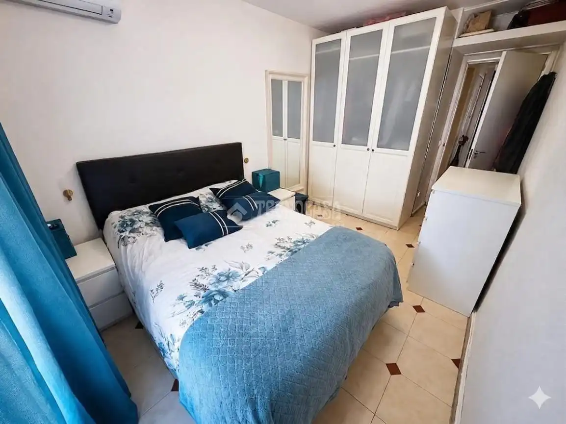 Schlafzimmer von Wohnung zum Verkauf in Madrid mit Klimaanlage und Terrasse