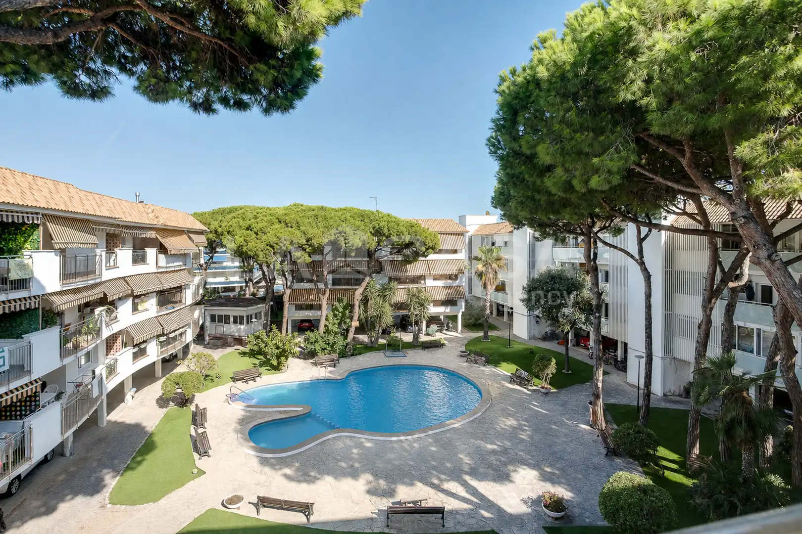 Piso con terraza en venta en Passeig de la Tramuntana