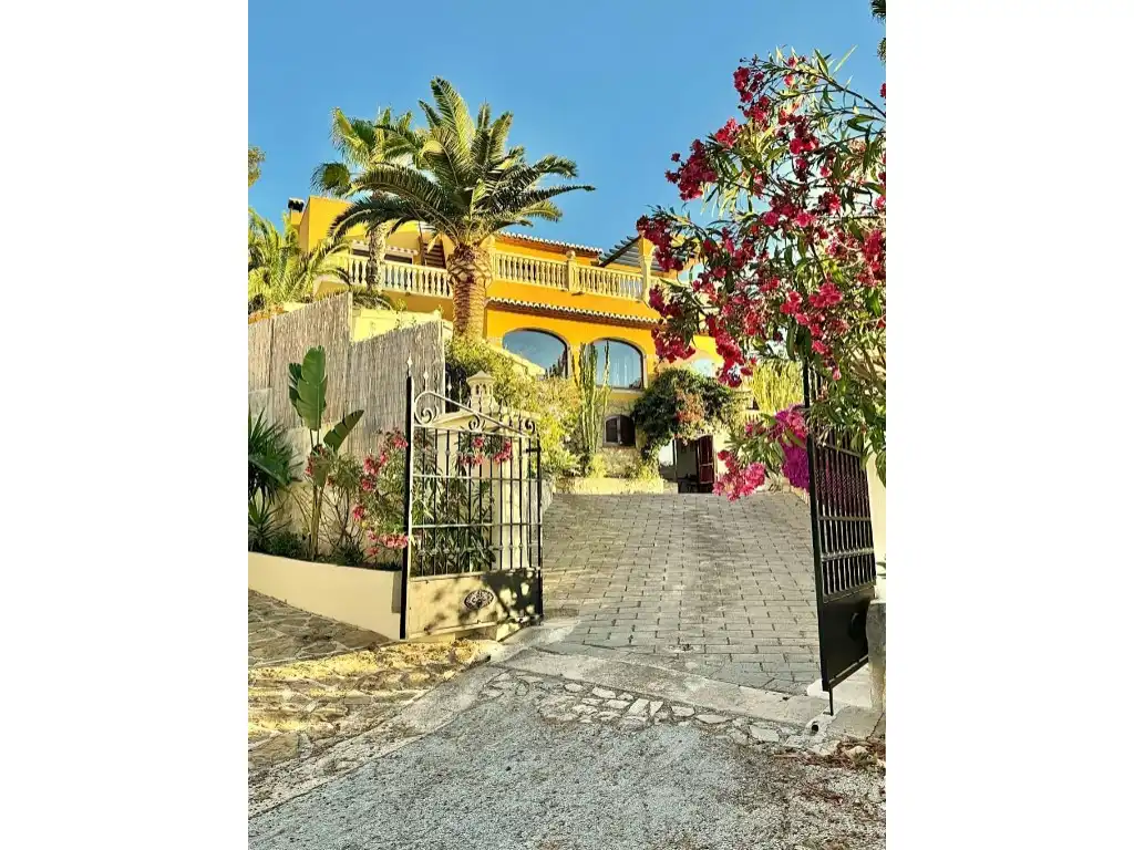Exterior view of Houses for sale in Jávea / Xàbia  with Air Conditioner, Heating and Private garden