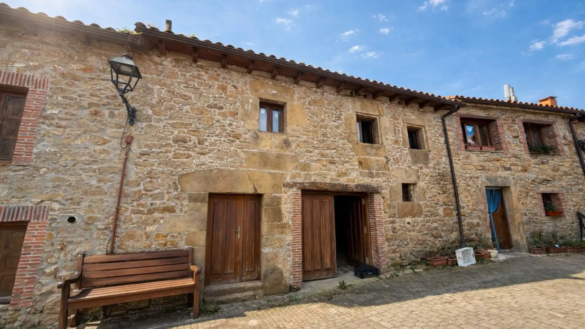 Vista exterior de Casa o chalet en venta en Meruelo