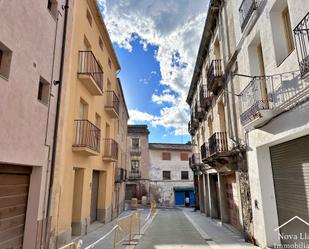 Vista exterior de Edifici en venda en Sant Joan de les Abadesses