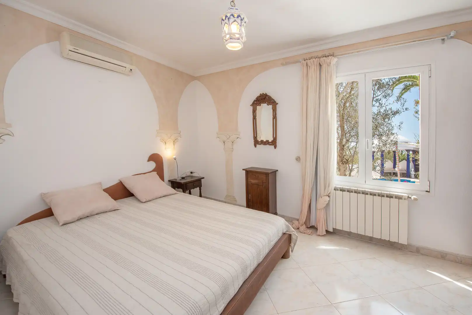 Dormitori de Casa o xalet en venda en Eivissa amb Aire condicionat, Calefacció i Jardí privat