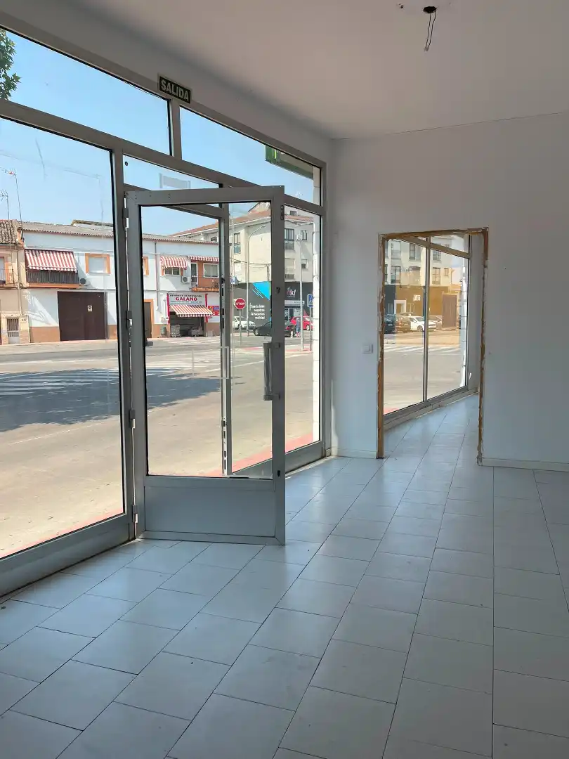 Fabrikhallen zur Miete in Montehermoso