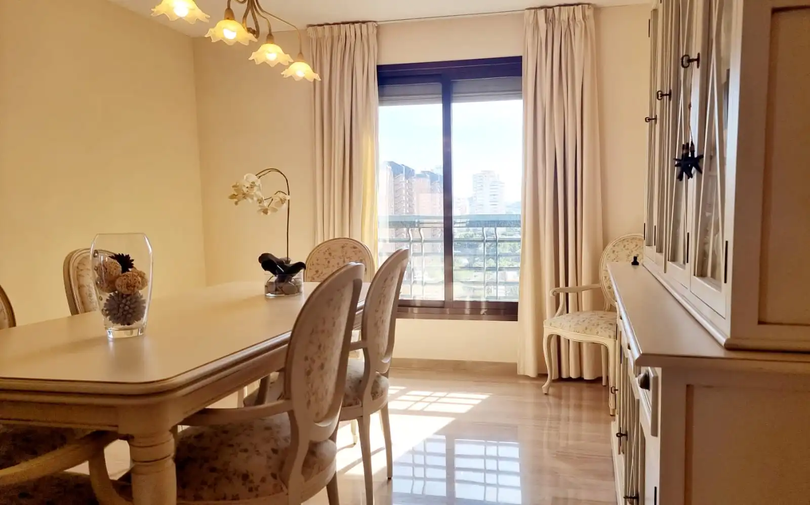 Comedor de Ático en venta en Benidorm con Aire acondicionado, Jardín privado y Terraza