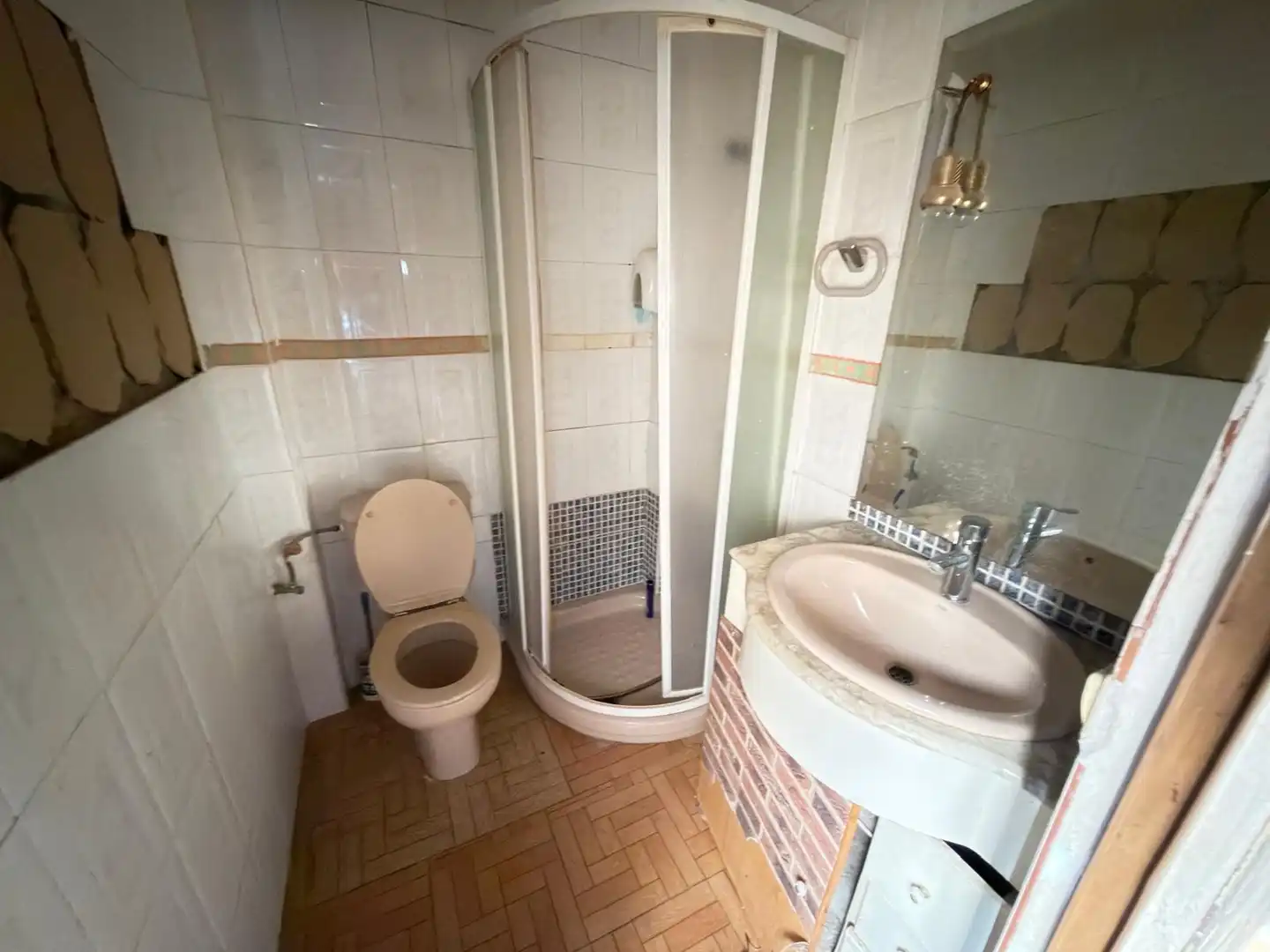 Bathroom of Flat for sale in Valencia  with Balcony