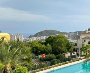 Vista exterior de Apartament en venda en Finestrat amb Aire condicionat i Terrassa