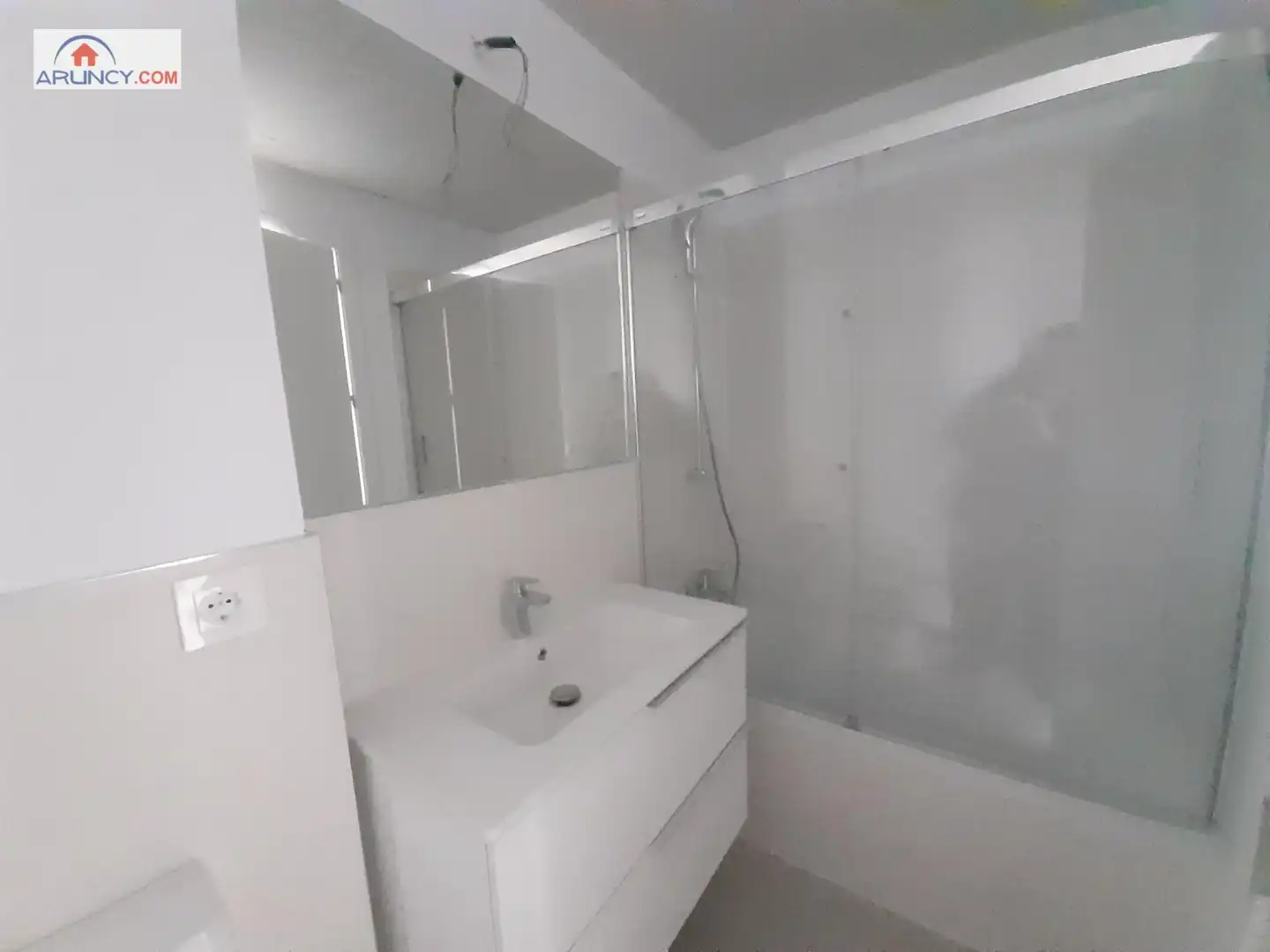 Wohnung zur Miete in Entrenúcleos