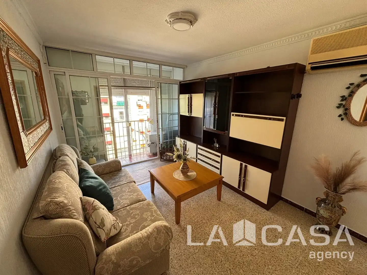 Living room of Flat for rent in Montequinto  with Balcony