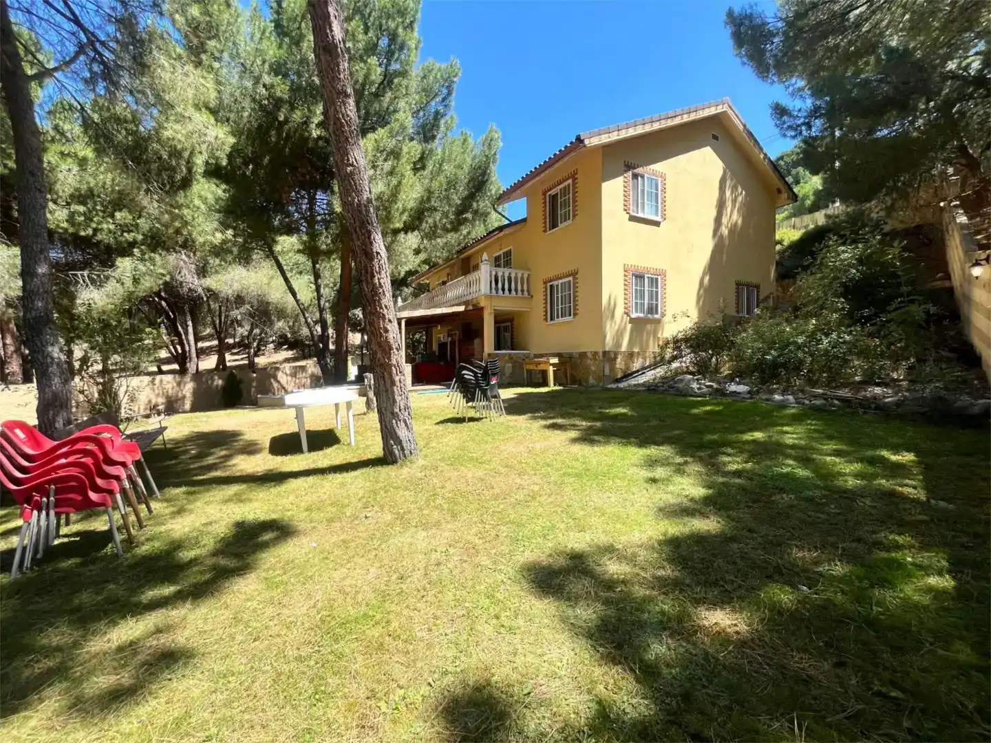 Jardí de Casa o xalet en venda en Villanueva del Pardillo amb Aire condicionat, Jardí privat i Parquet