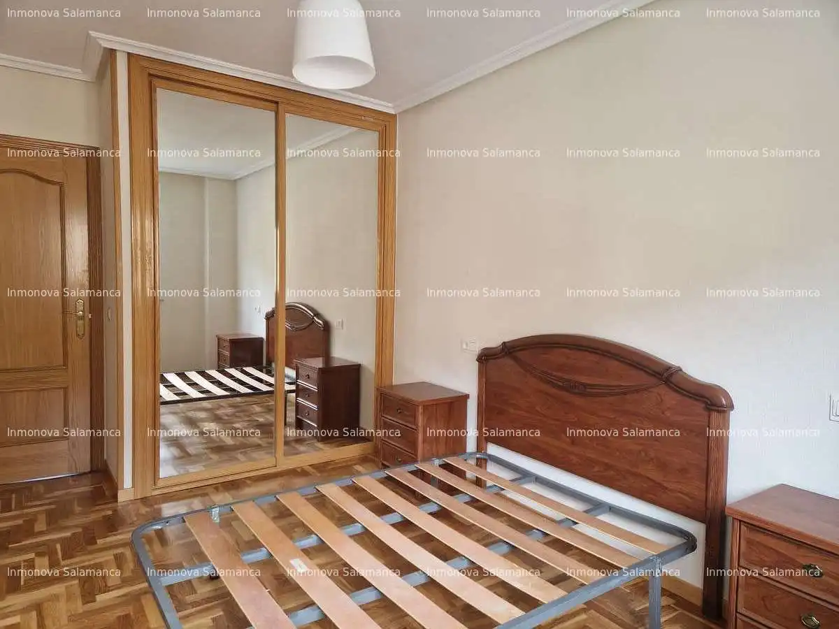 Flat with balcony to rent in Rollo - Puente Ladrillo, imagen 22