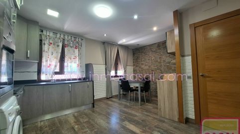 Foto 5 de Piso en venta en Santa Marina - Polígono, Mieres (Asturias)
