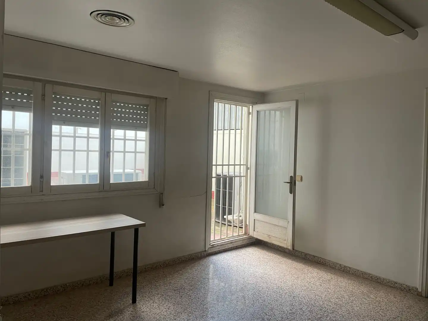 Büro mit Aufzug zur Miete in Plaza Trabajadores del Calzado 10, imagen 3