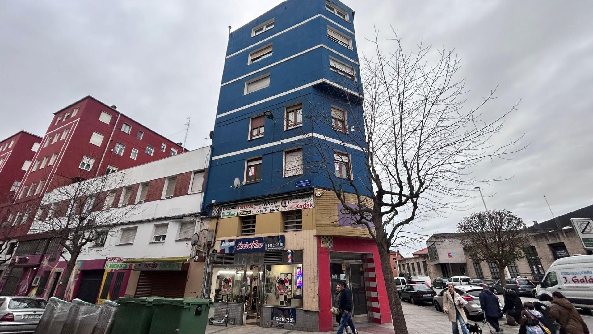 Vista exterior de Pis en venda en Santander amb Parquet