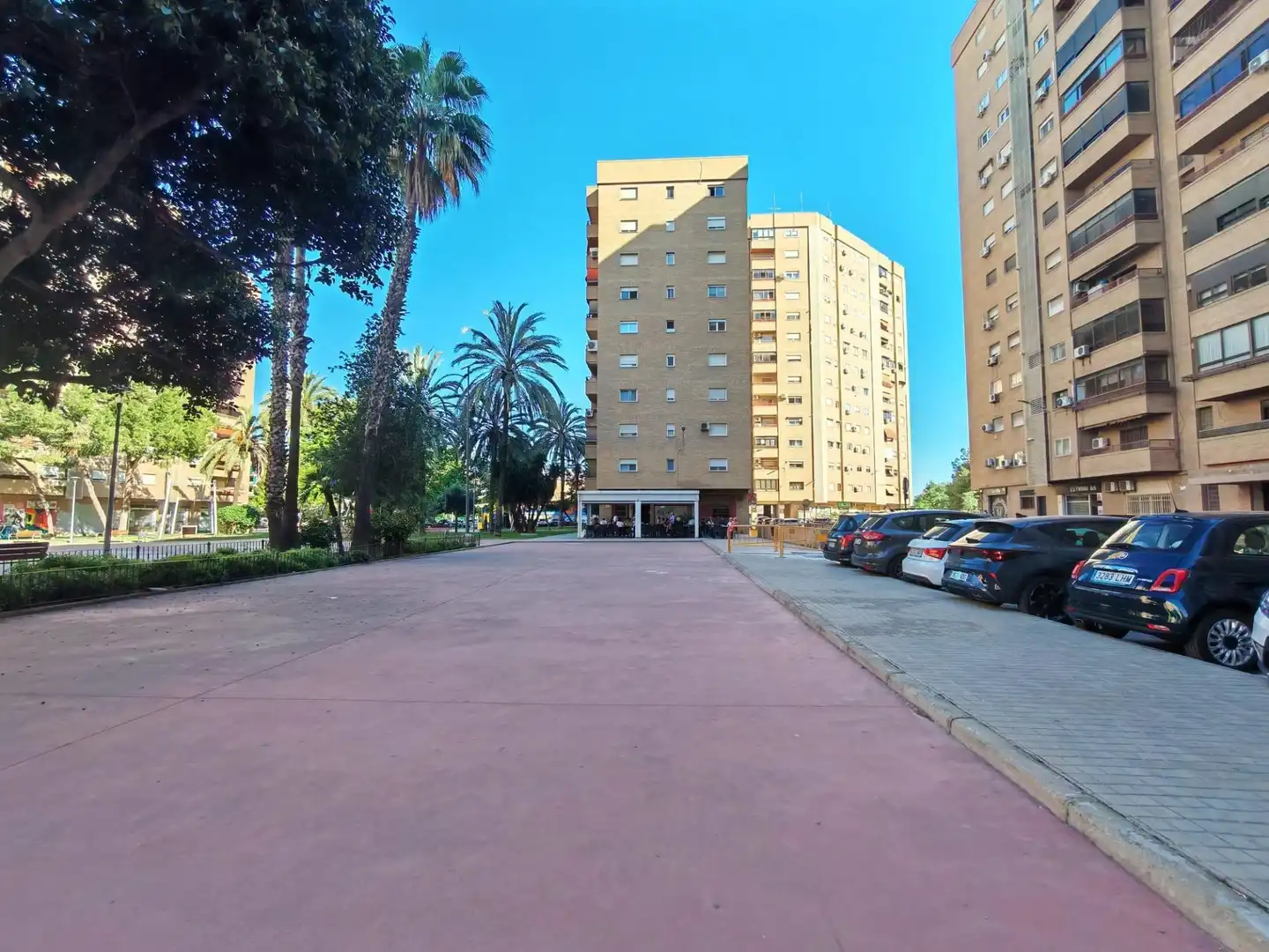 Exterior view of Flat for sale in Xirivella  with Air Conditioner, Terrace and Balcony
