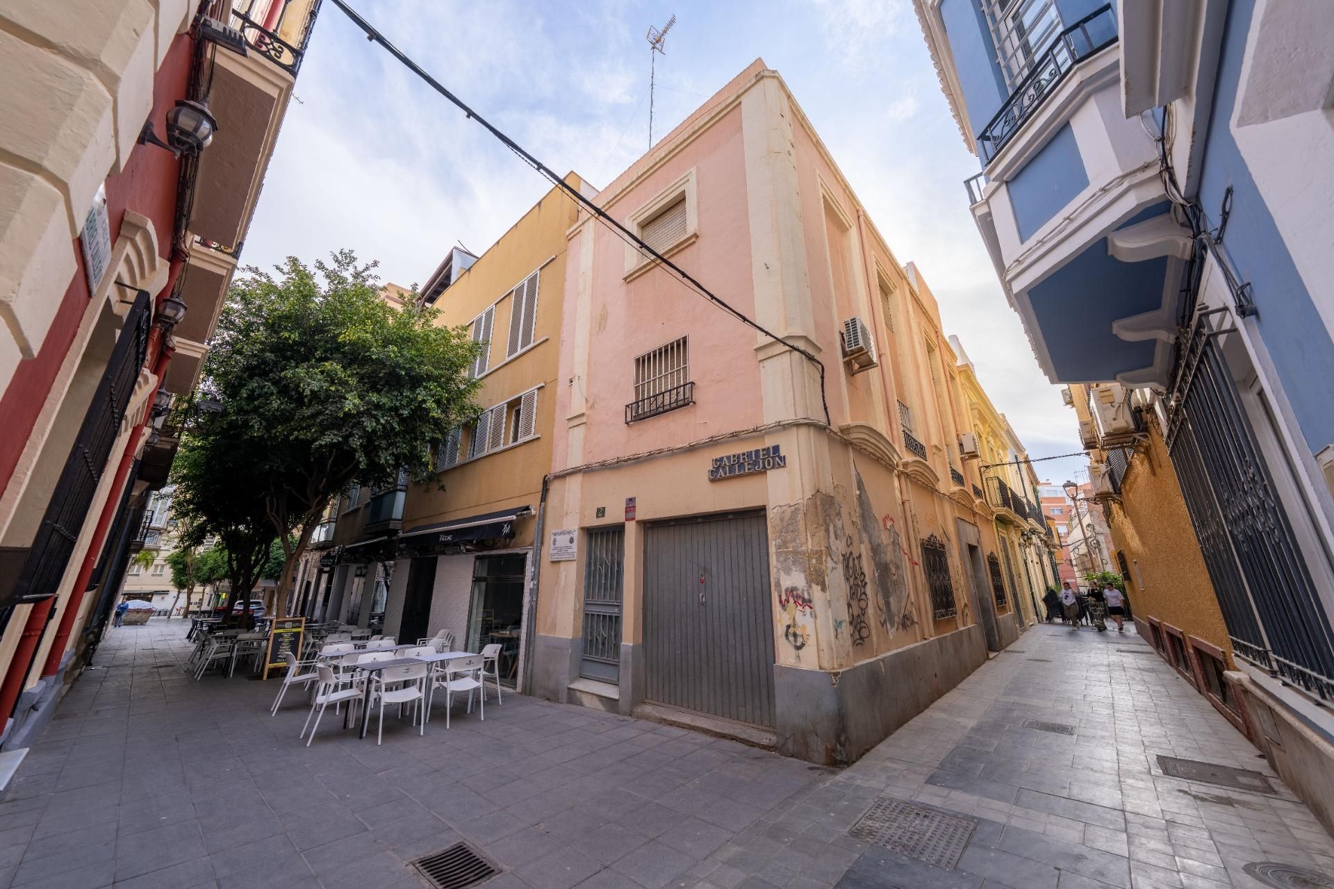 Exterior view of Building for sale in  Almería Capital