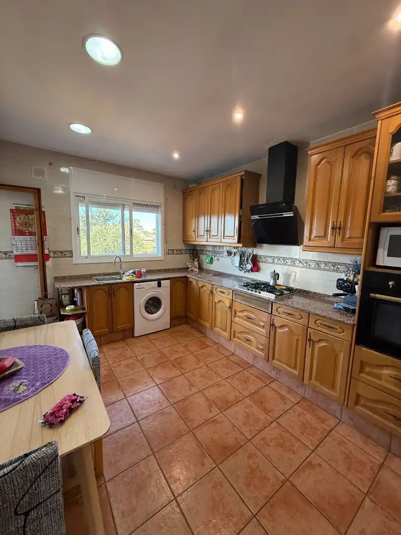 Cocina de Casa o chalet en venta en Riells i Viabrea con Calefacción, Jardín privado y Piscina