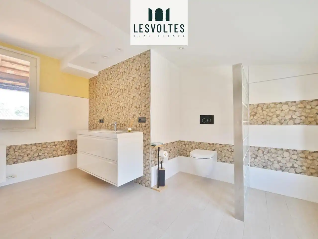 Baño de Casa o chalet en venta en Mont-ras con Calefacción, Jardín privado y Terraza