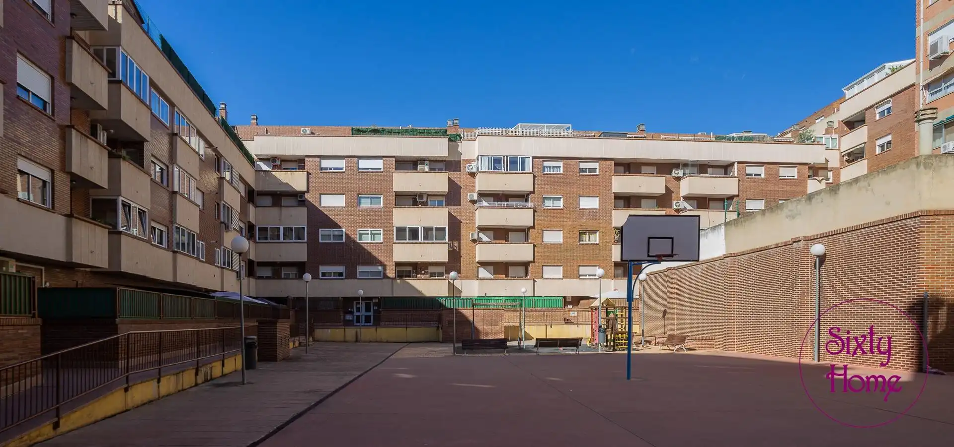 Vista exterior de Piso en venta en Perpetuo Socorro