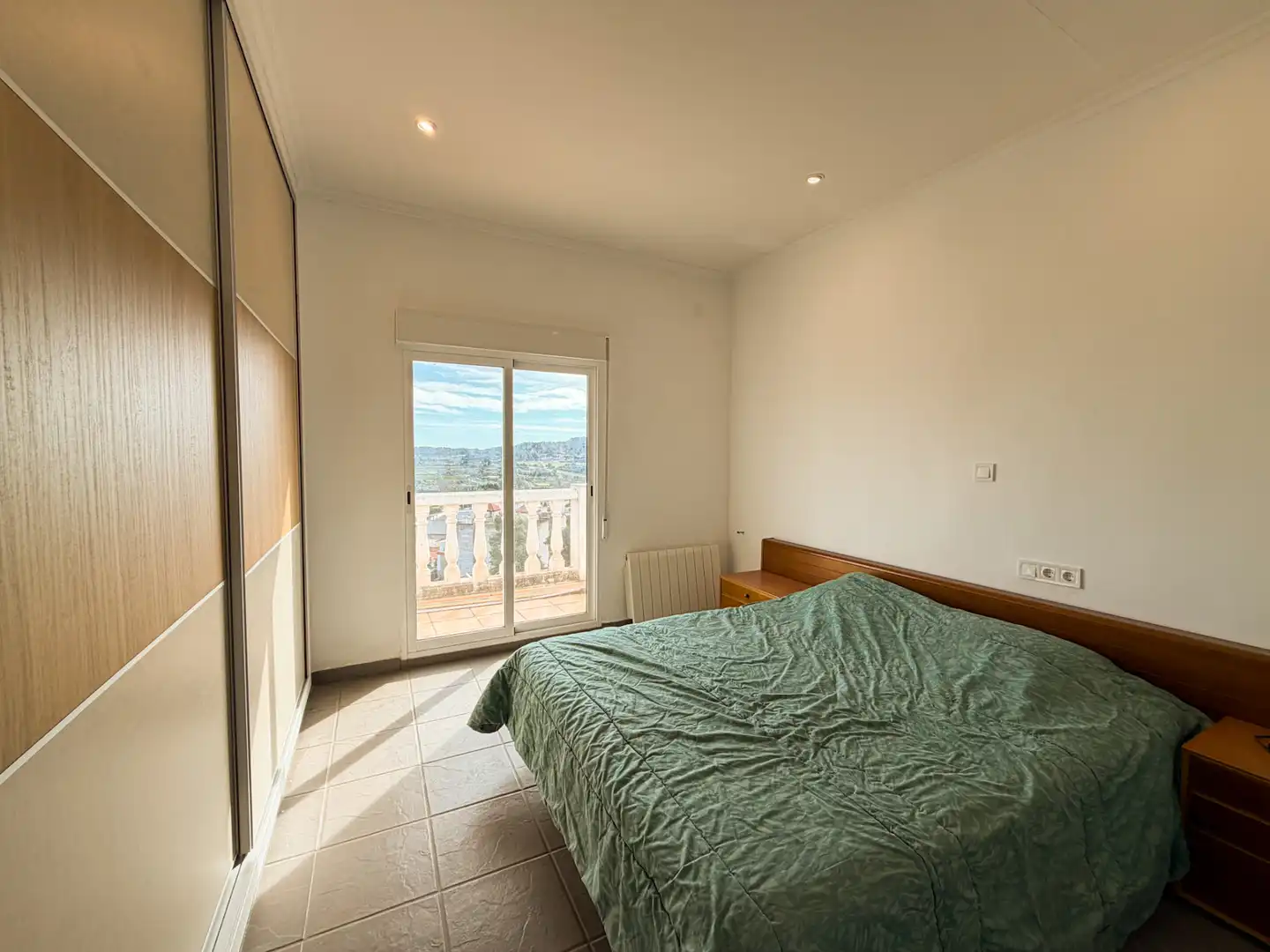 Schlafzimmer von Haus oder Chalet zum Verkauf in Gilet mit Heizung, Parkett und Terrasse